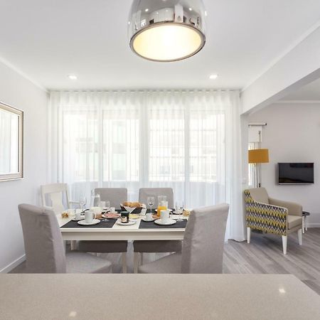Luxury Beach Apartment At อาร์มาซอง เด เปรา ภายนอก รูปภาพ