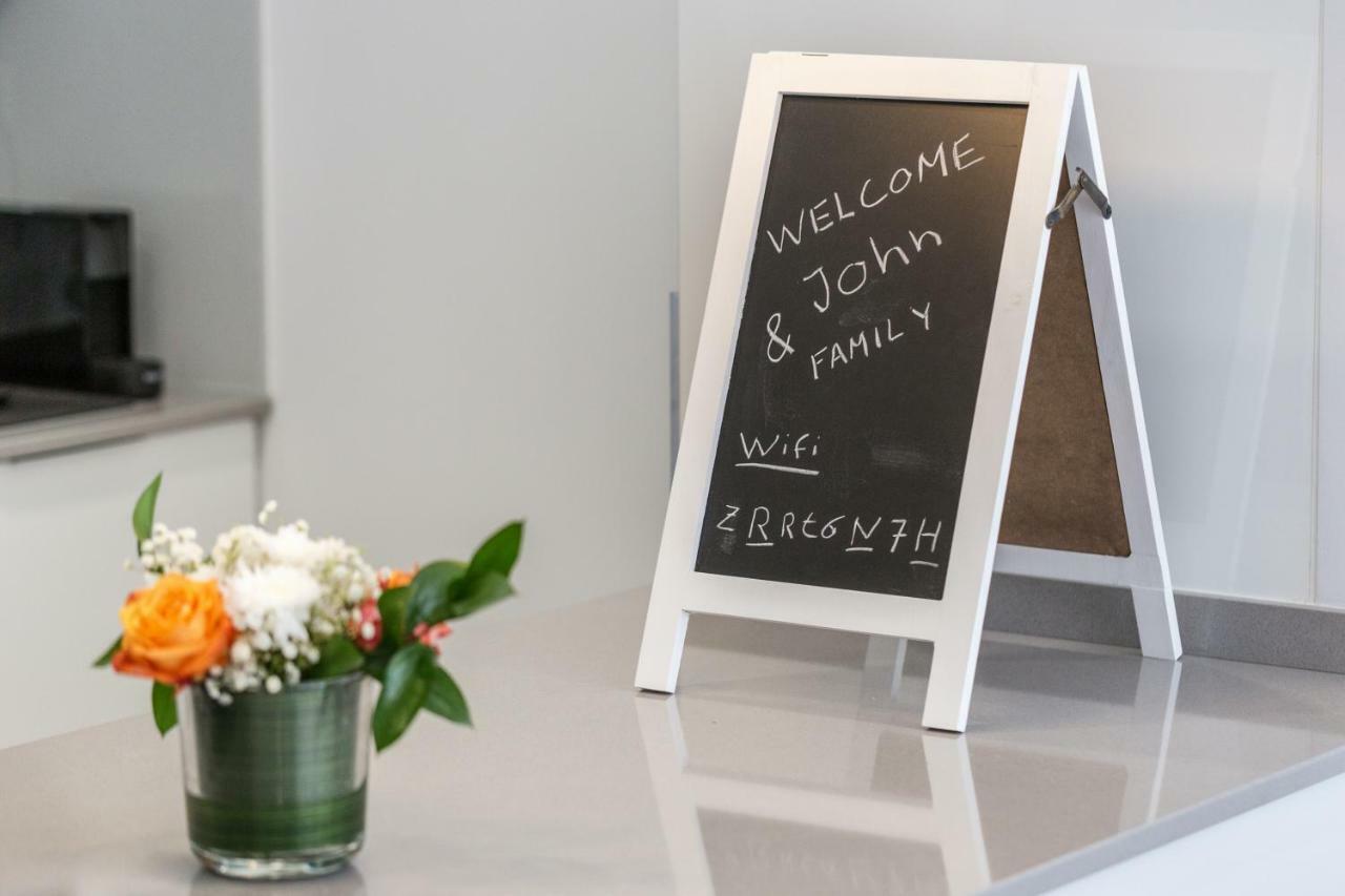 Luxury Beach Apartment At อาร์มาซอง เด เปรา ภายนอก รูปภาพ