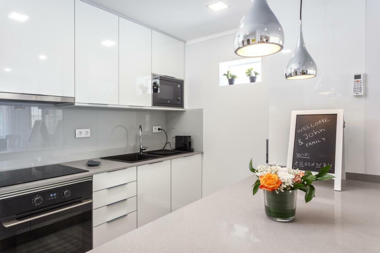 Luxury Beach Apartment At อาร์มาซอง เด เปรา ภายนอก รูปภาพ